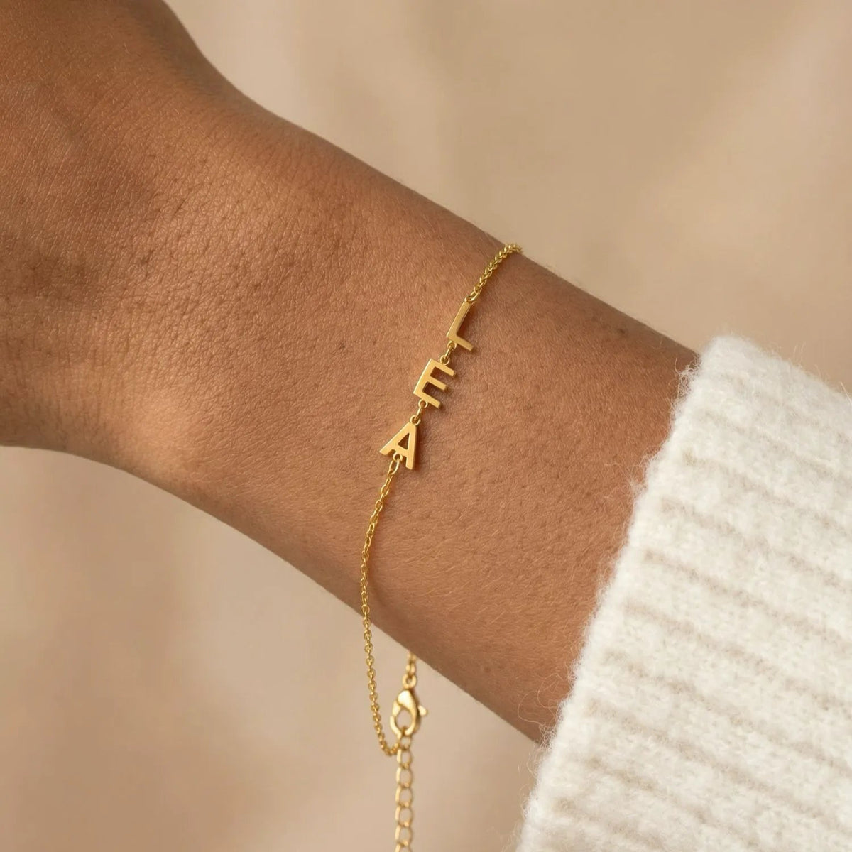 SIDEWAY BRACELET
