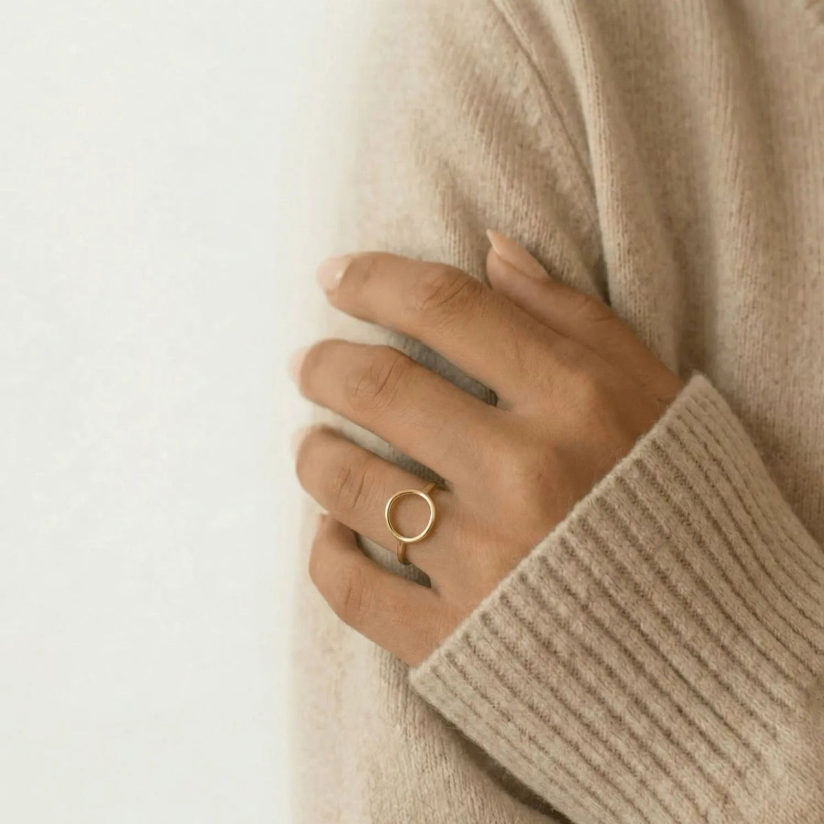 TAYLOR RING