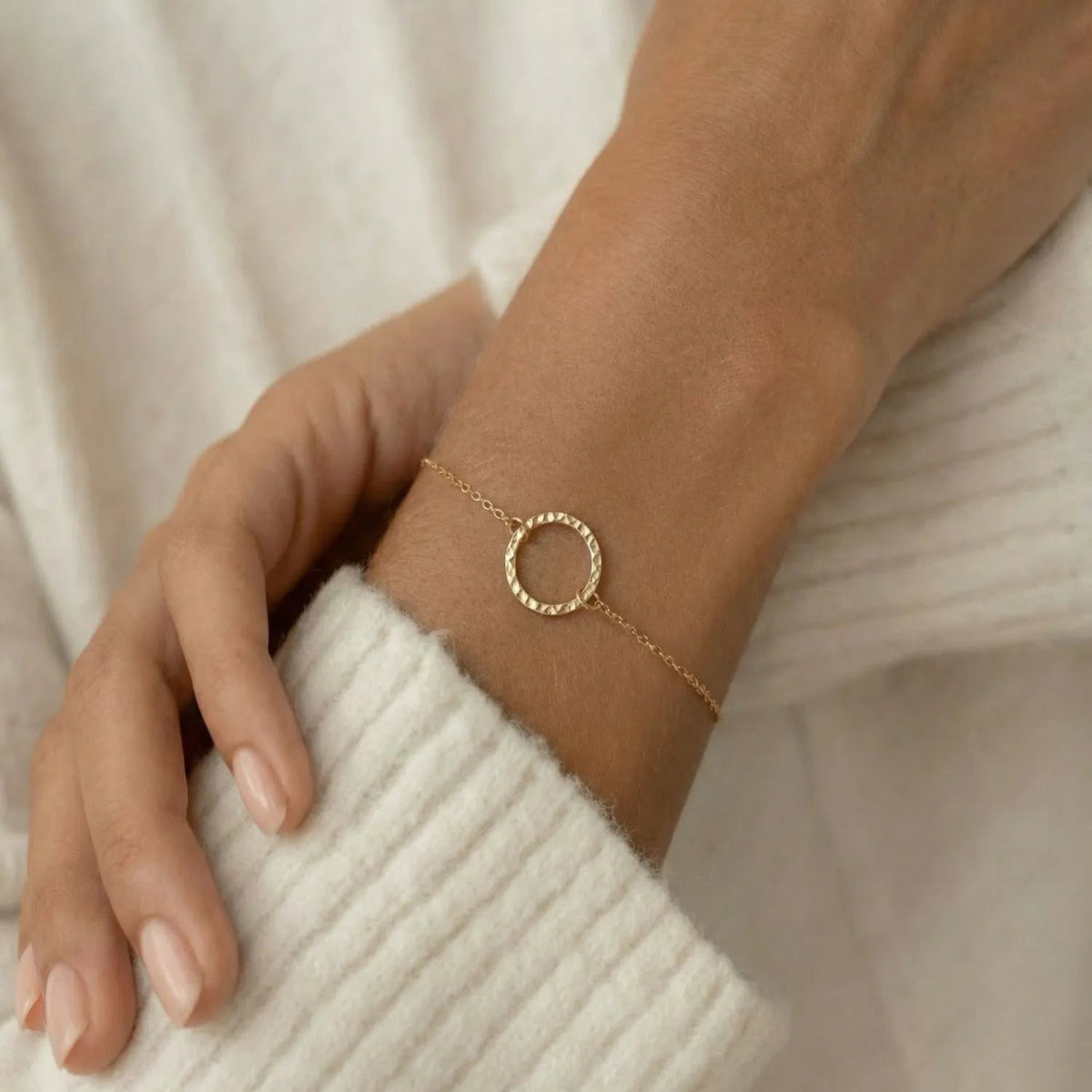 TAYLOR BRACELET