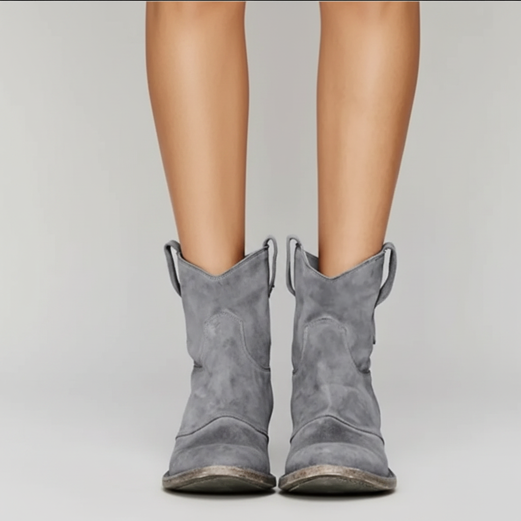 On-Foot Close-Up